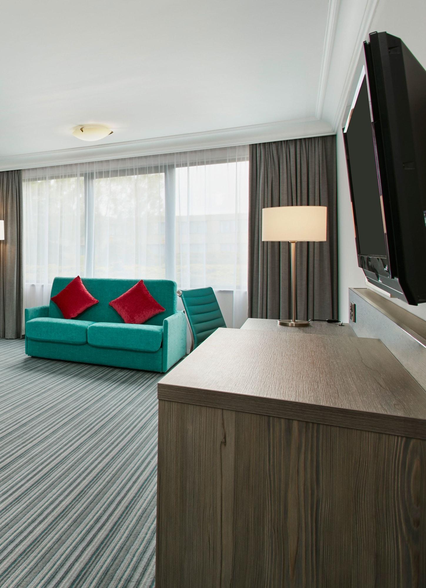Jurys Inn Aberdeen Airport Dyce Buitenkant foto