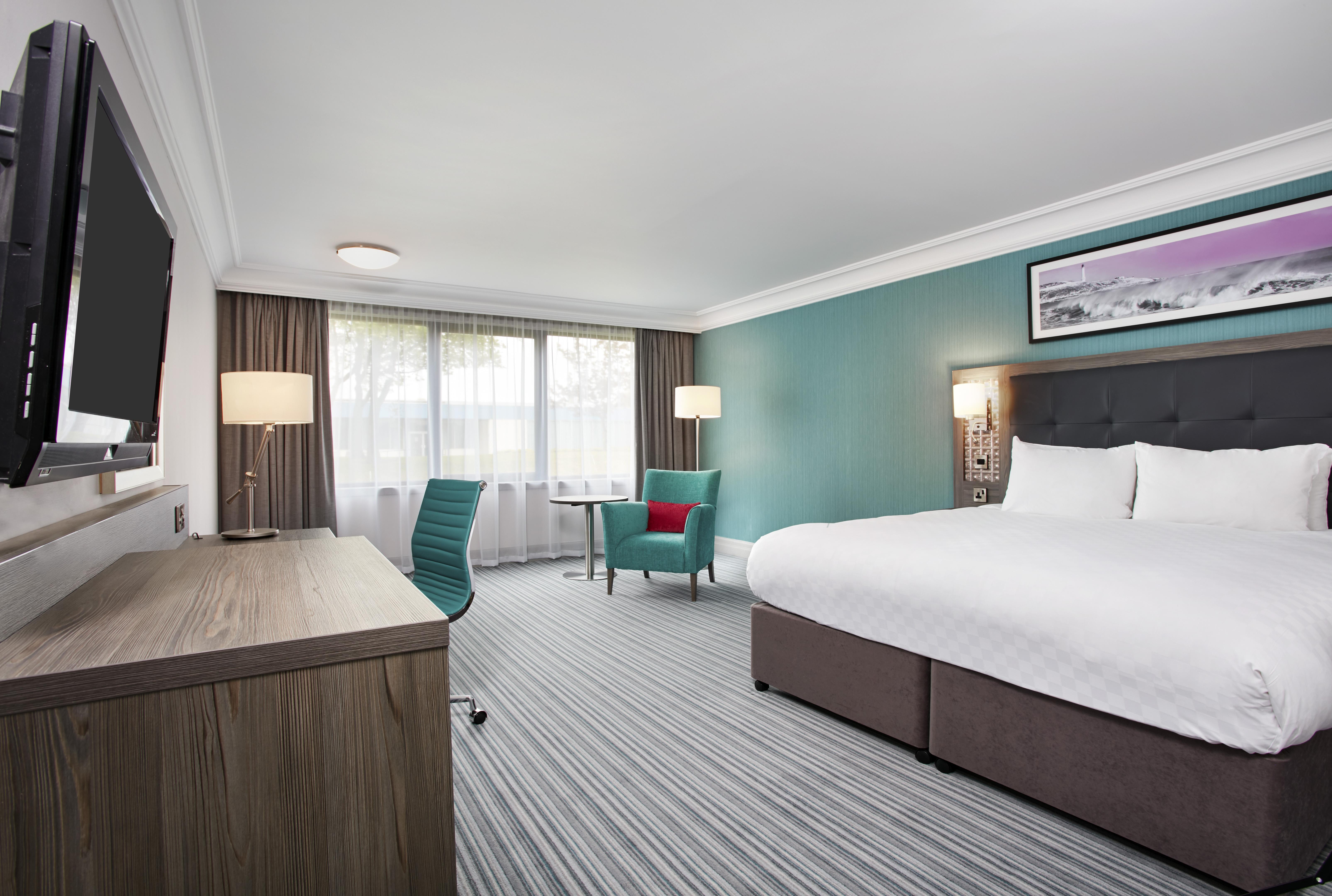 Jurys Inn Aberdeen Airport Dyce Buitenkant foto