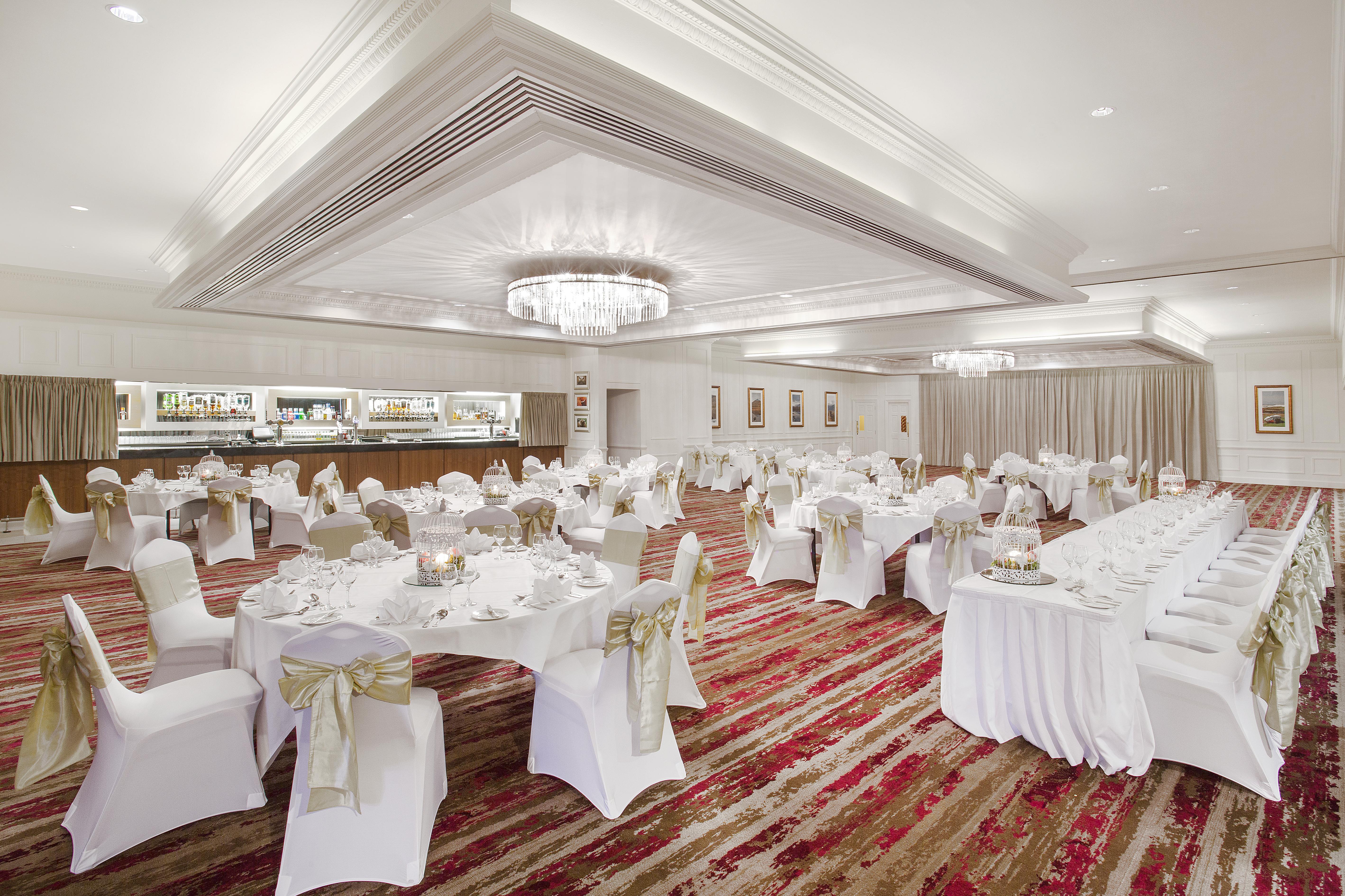 Jurys Inn Aberdeen Airport Dyce Buitenkant foto