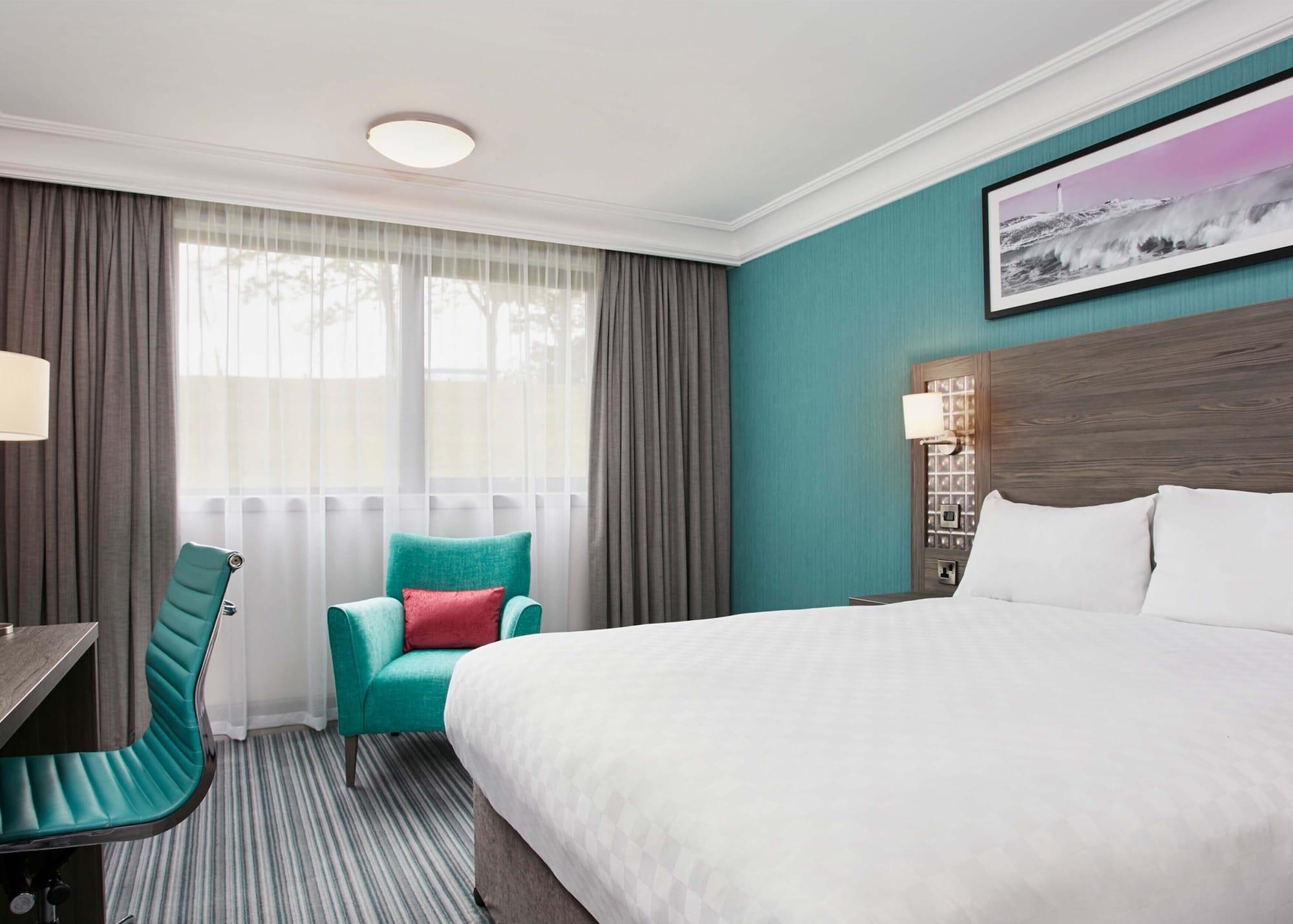 Jurys Inn Aberdeen Airport Dyce Buitenkant foto