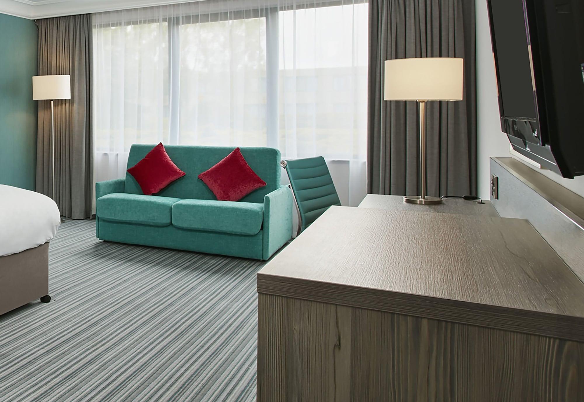 Jurys Inn Aberdeen Airport Dyce Buitenkant foto
