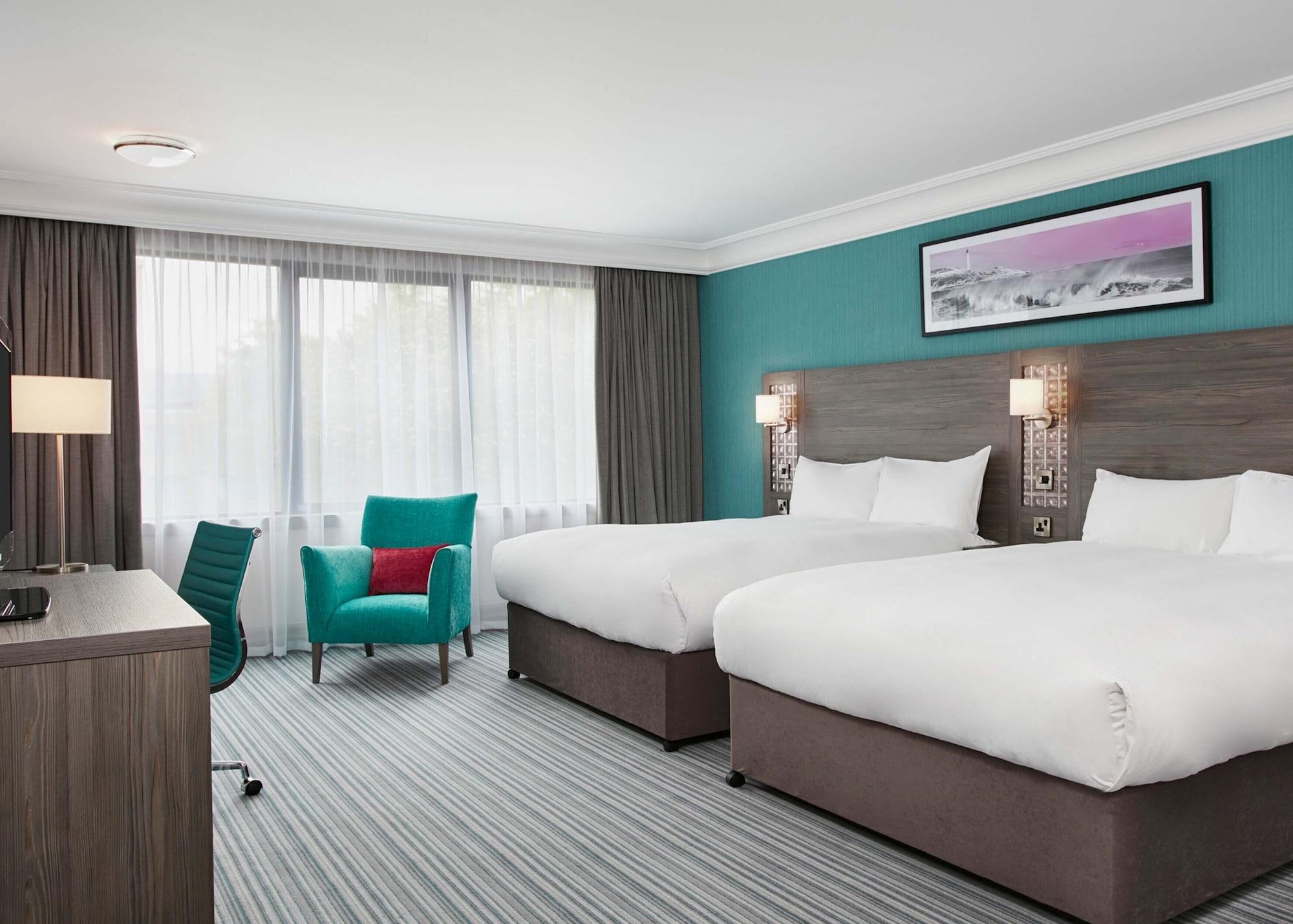 Jurys Inn Aberdeen Airport Dyce Buitenkant foto