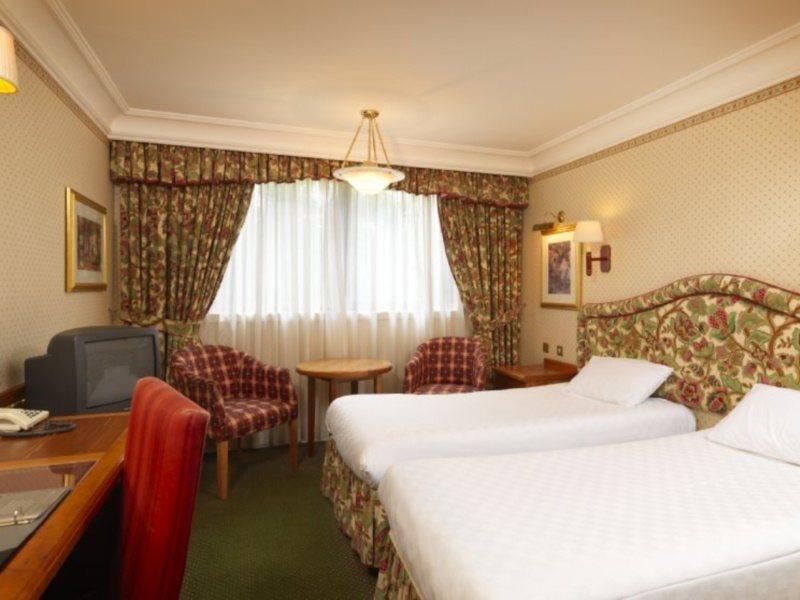 Jurys Inn Aberdeen Airport Dyce Buitenkant foto