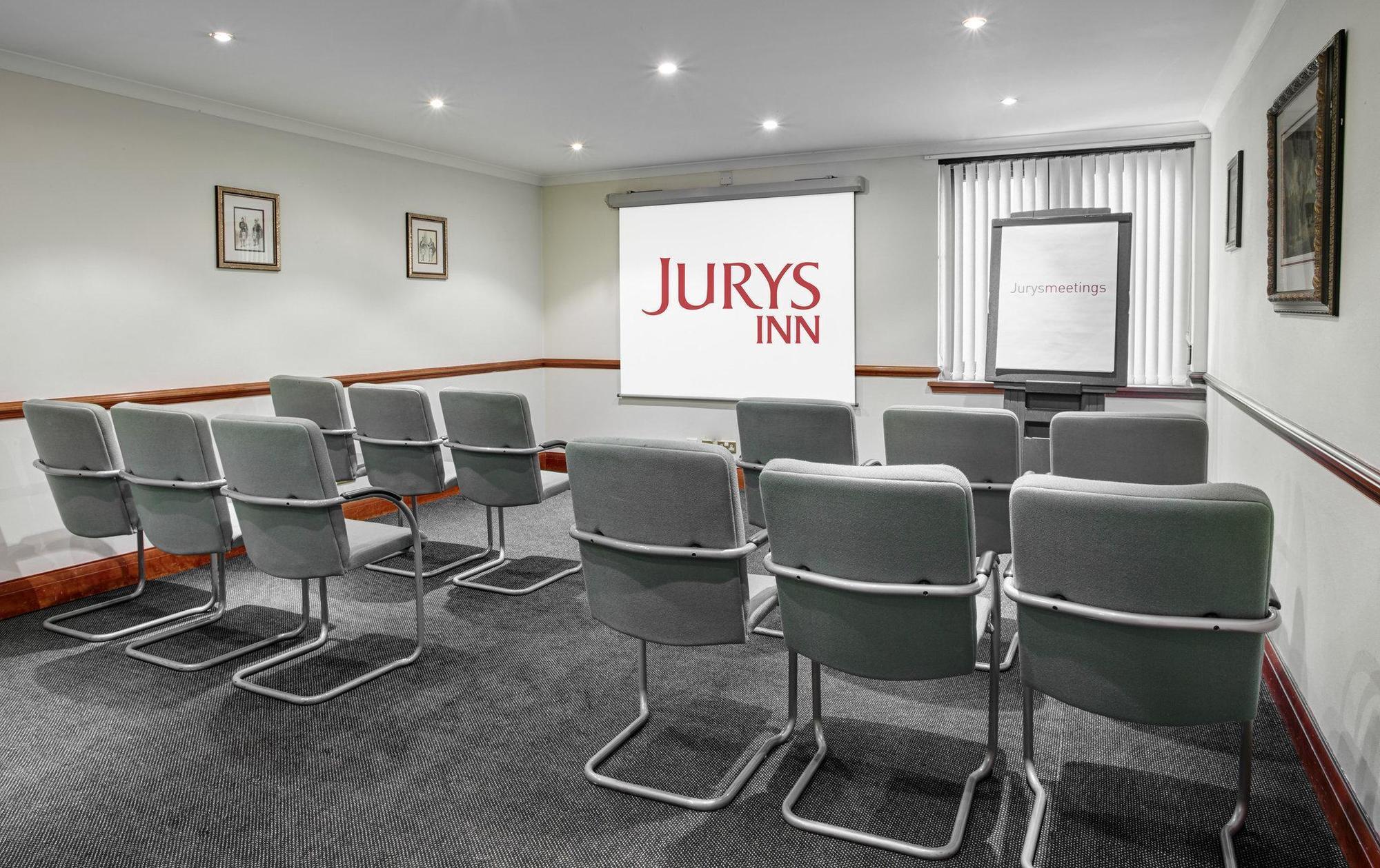 Jurys Inn Aberdeen Airport Dyce Buitenkant foto