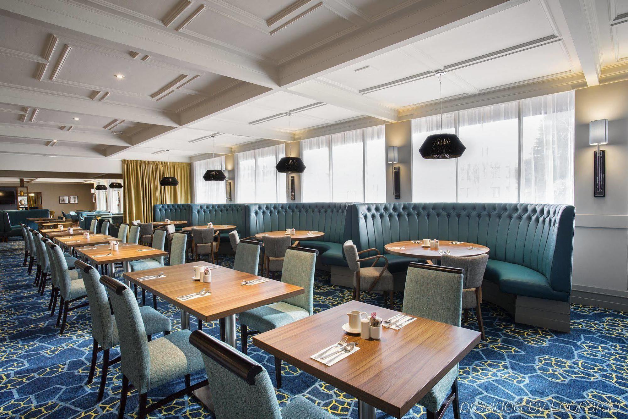 Jurys Inn Aberdeen Airport Dyce Buitenkant foto