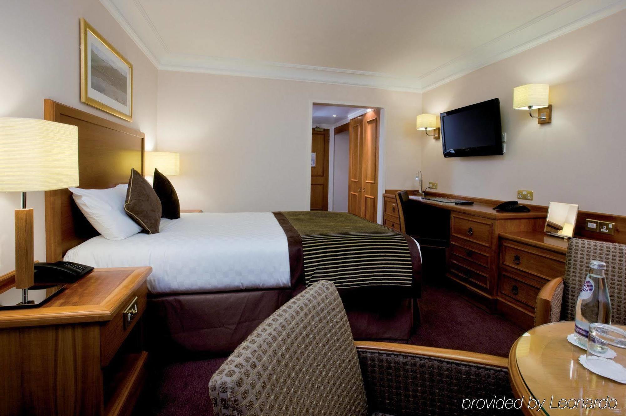 Jurys Inn Aberdeen Airport Dyce Buitenkant foto