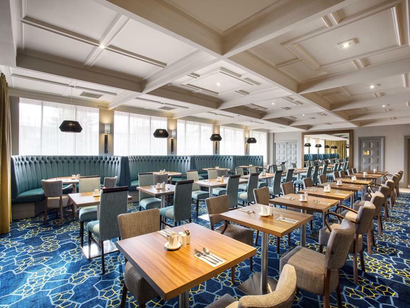 Jurys Inn Aberdeen Airport Dyce Buitenkant foto
